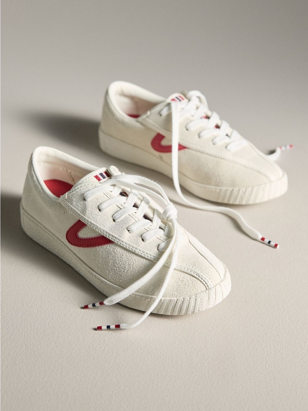 Like New Tretorn Nylite Sneakers